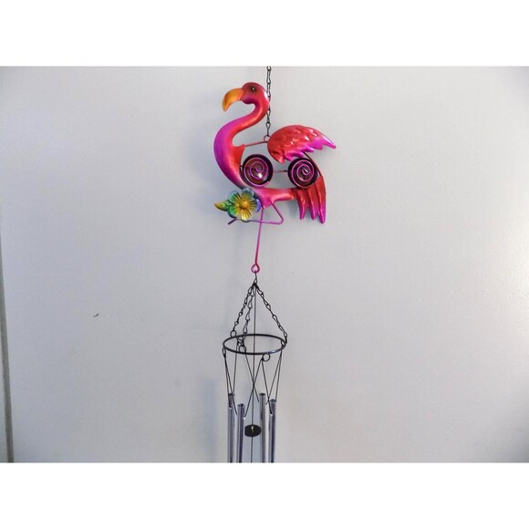 NEW Metal Flamingo Wind Chimes Figurine Philippines Home Decor Florida Souvenir - Picture 1 of 5